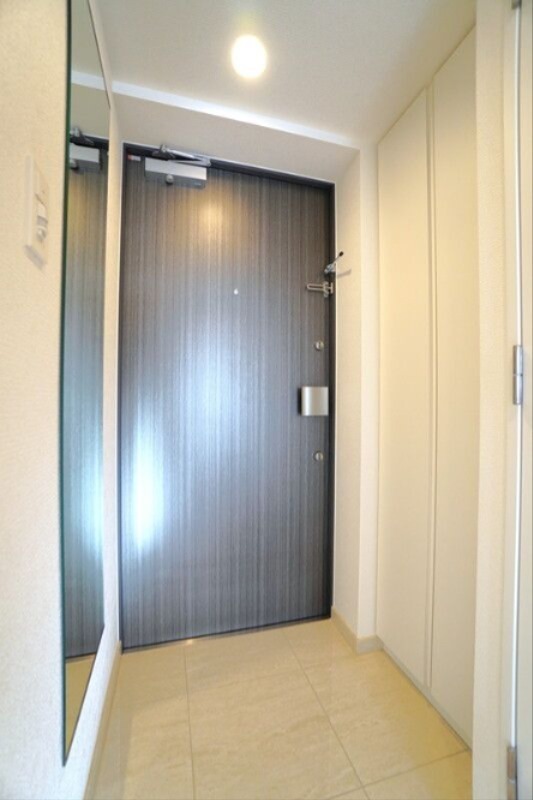 ラティエラ品川西大井  玄関