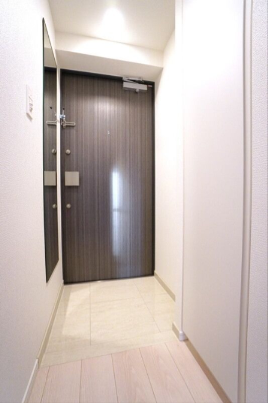 ラティエラ品川西大井 玄関