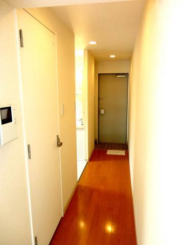 ウェルサイド 玄関