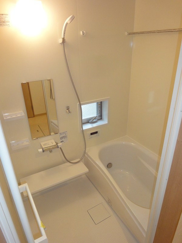 グランドソレーユ大井 風呂画像