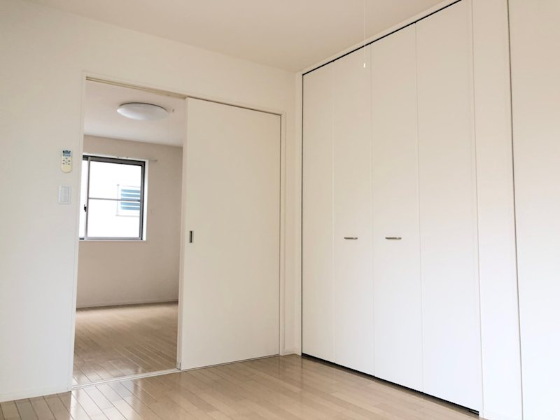 トネリココート ベッドルーム