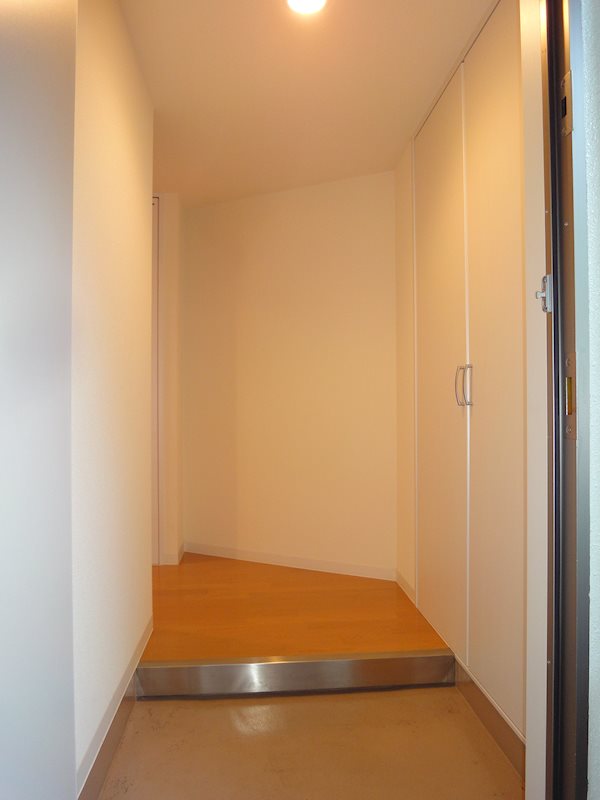 ヴァルト大井町  玄関