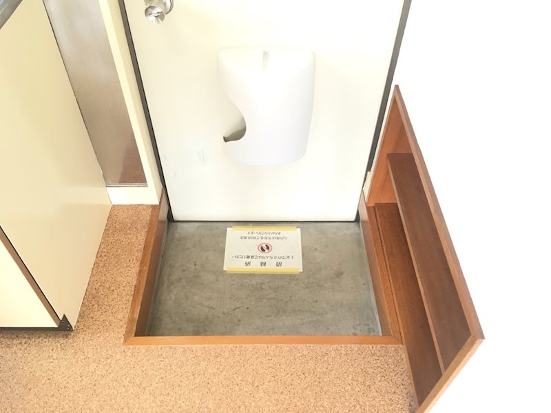 ハウゼアムマイン 玄関