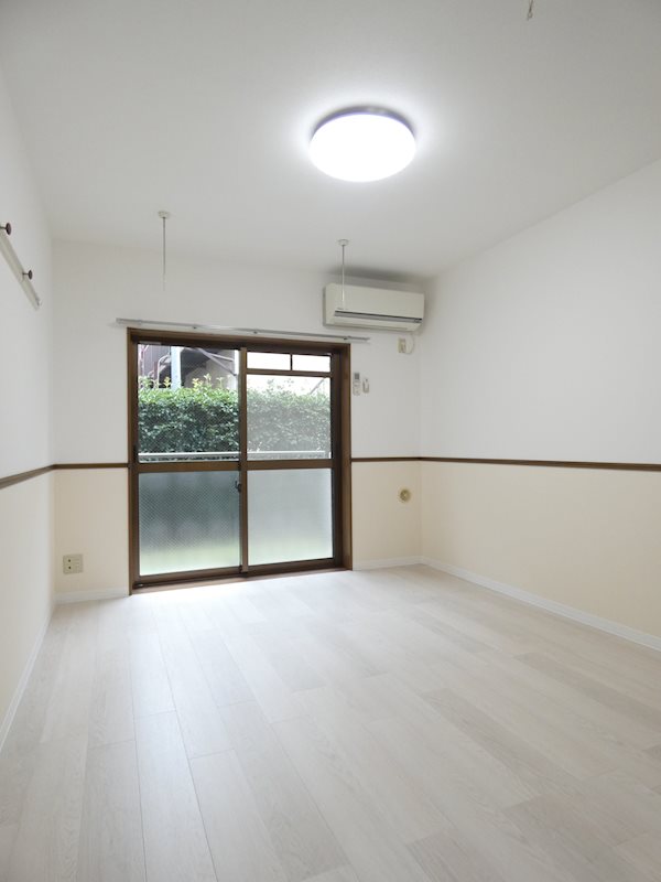 ガーデンコート リビング