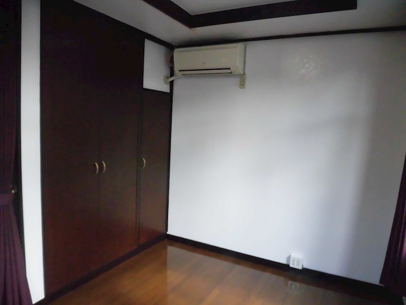 ポワミエル リビング