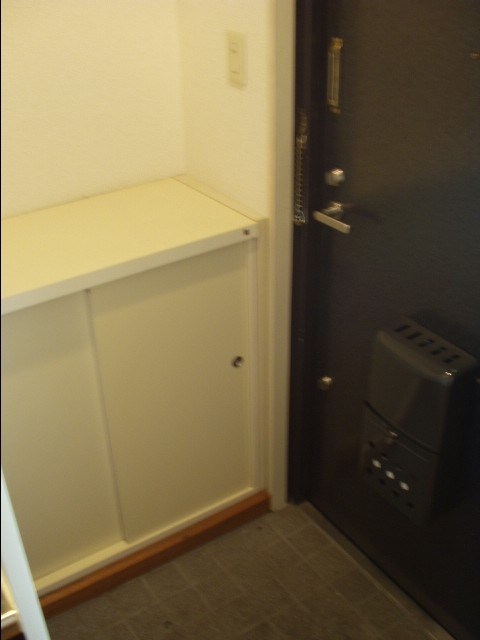 フレールメゾン 玄関