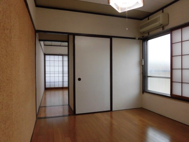 田中コーポ リビング