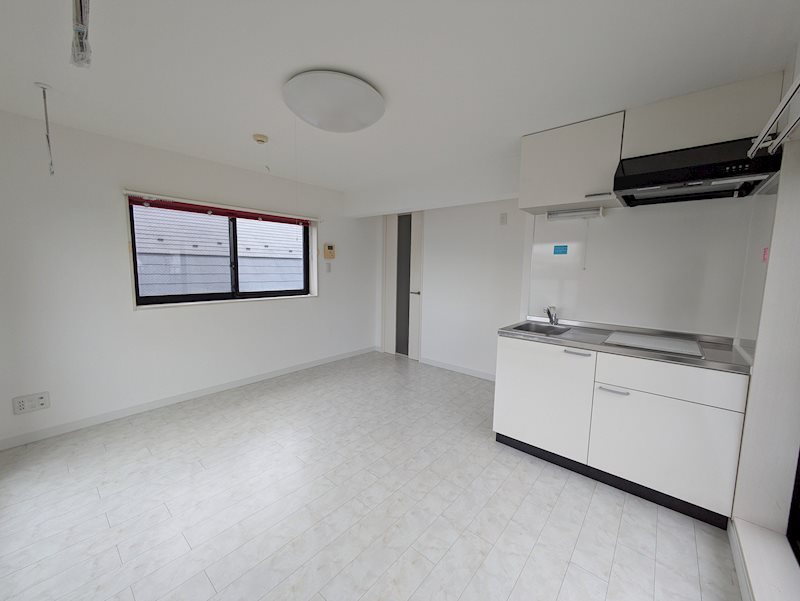 アニール リビング