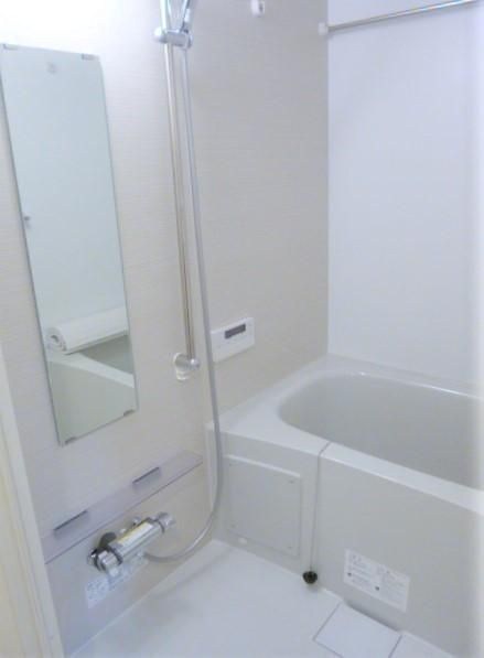 グランリュクス東大井 風呂画像