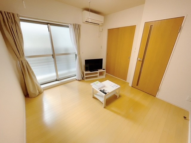 クレイノＺＥＲＯ　３ リビング