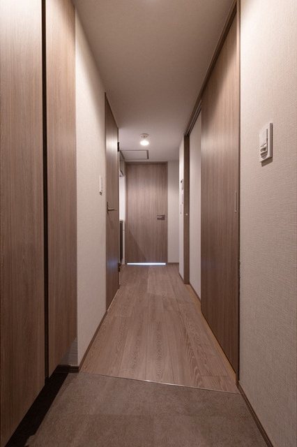 コンポジット品川金子山 玄関