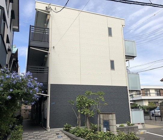 レオネクストリッカティル 303号室 外観