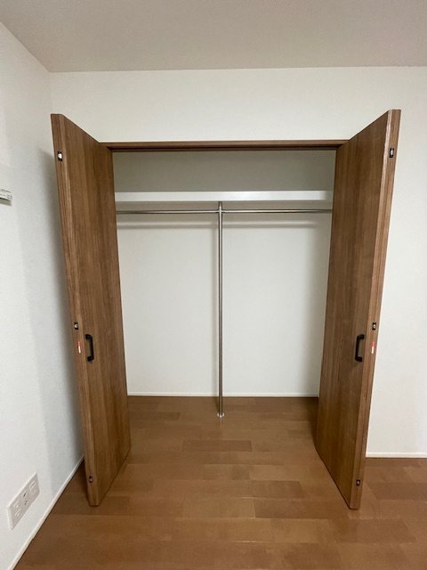 CREST COURT その他5