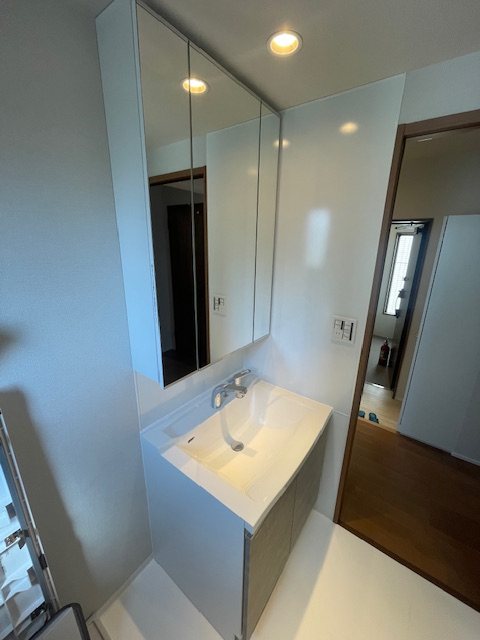 CREST COURT その他3