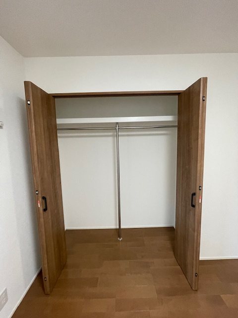 CREST COURT その他5