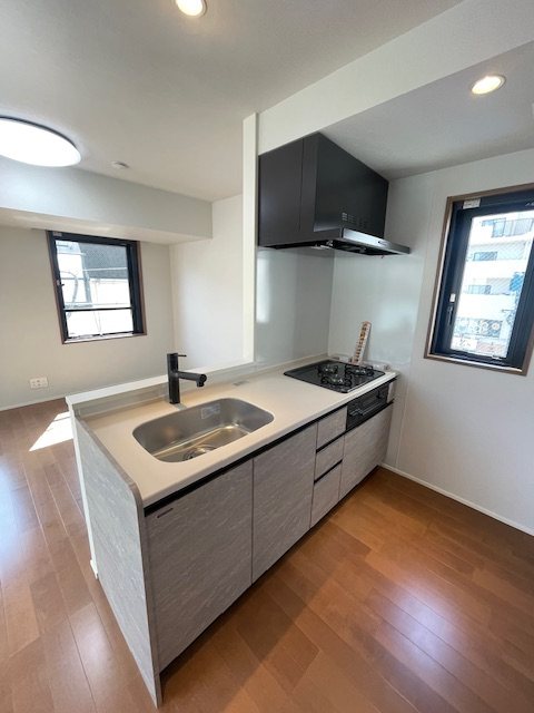 CREST COURT キッチン