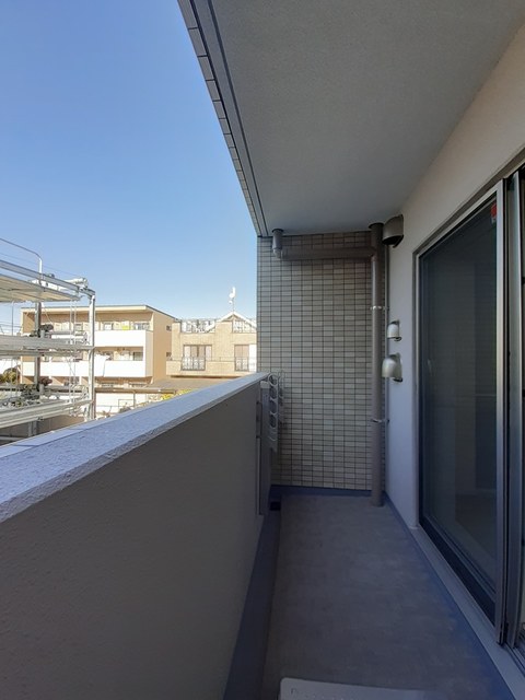 Ｆｅｅｊｕ田園調布 ベランダ