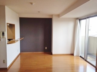 ジラソーレ・パラッツォ  リビング