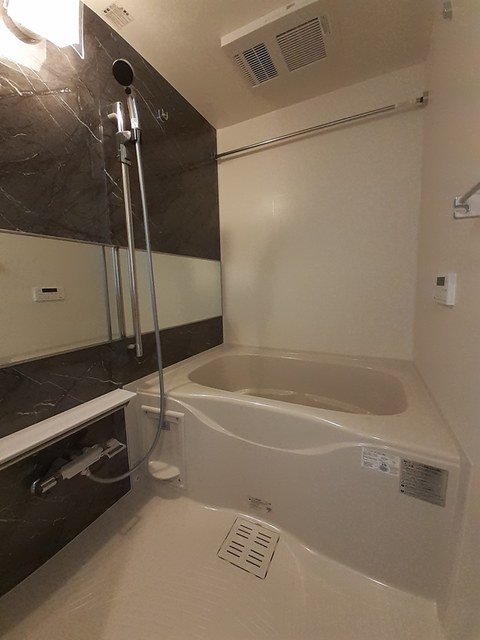 エスケーイリス 風呂画像