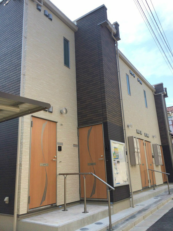 クレイノグレイスガーデン 202号室 外観