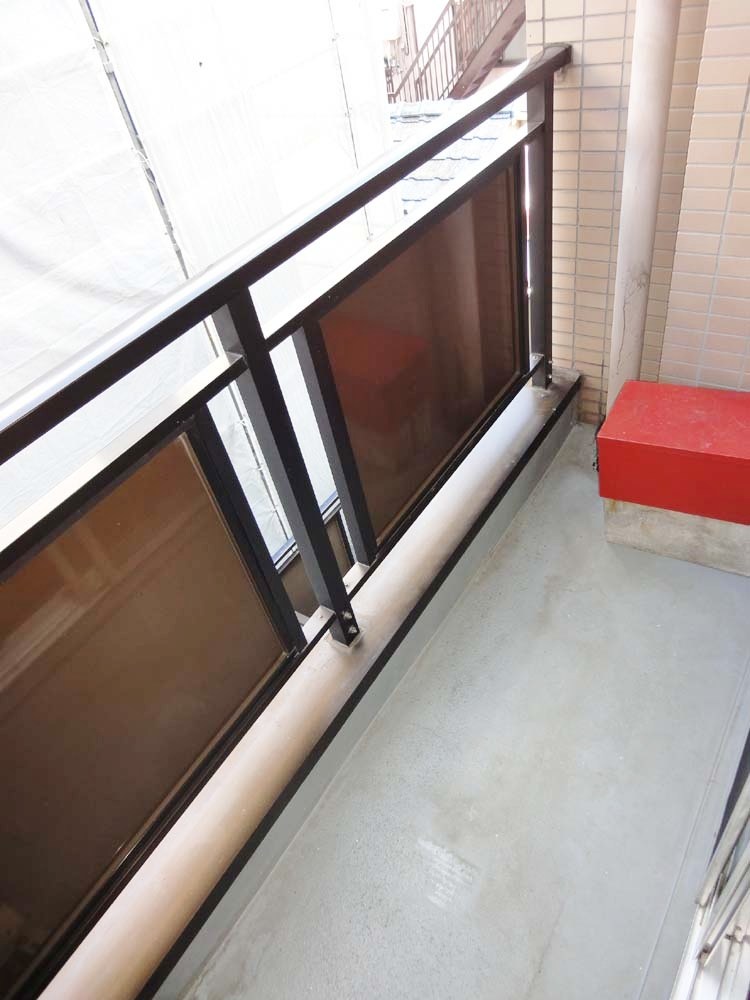 湯建ビル ベランダ