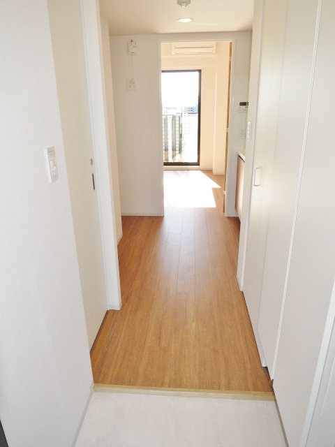 プライマル大井仙台坂 玄関