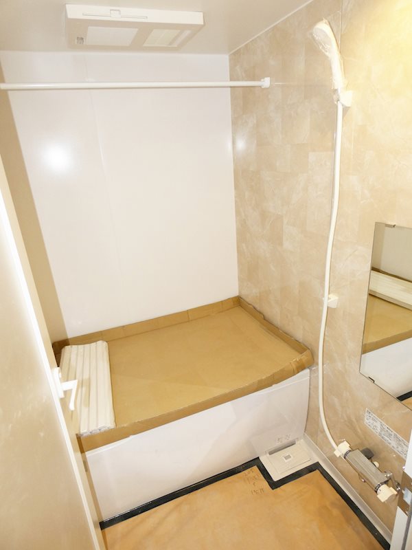 Kukuna Omori  風呂画像