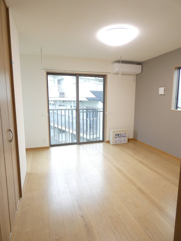 TMハイツ リビング