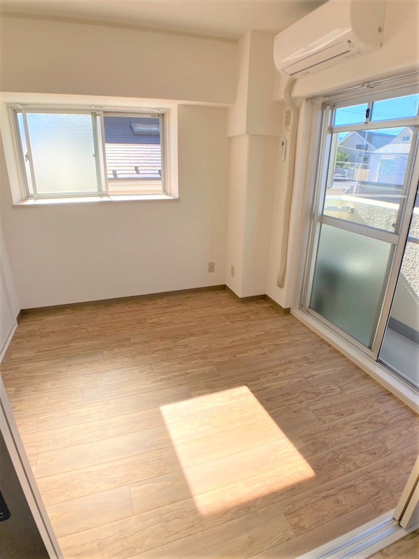 小崎マンション ベッドルーム