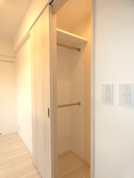 コンフォリア二葉  ベッドルーム