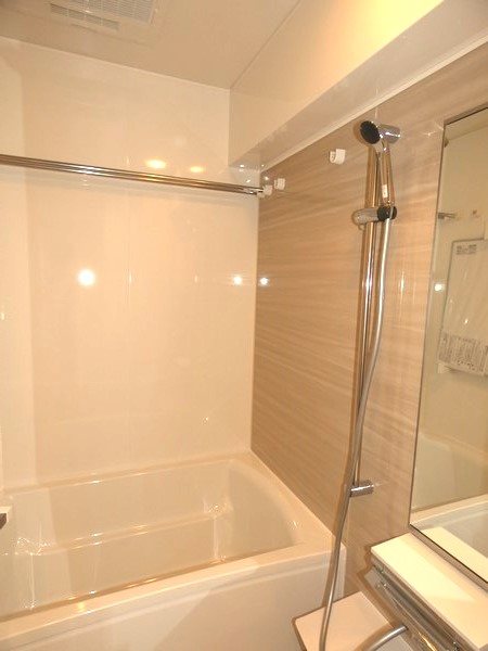 コンフォリア二葉  風呂画像