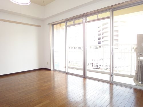 リバーサイドマンションB棟 リビング