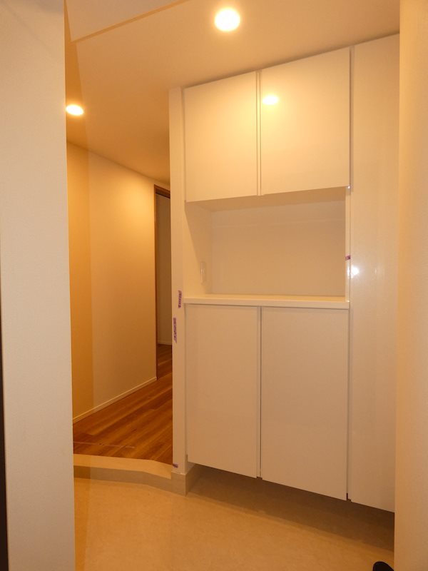 フレンシア目黒洗足 玄関