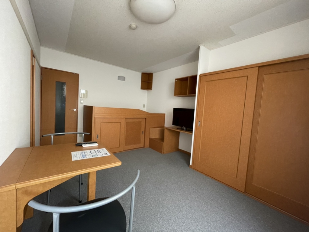 レオパレス二幸 リビング