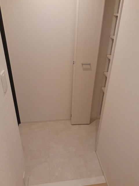 ドミールＴ馬込 玄関