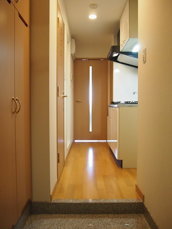 ルーブル大森山王 玄関