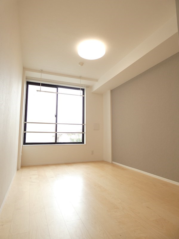 SYNEX NISHI-OI  リビング