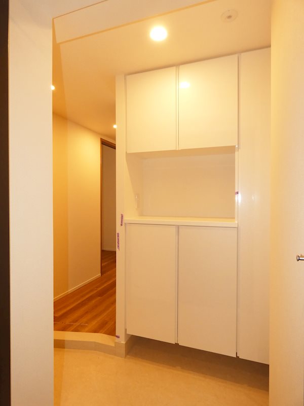 フレンシア目黒洗足 玄関