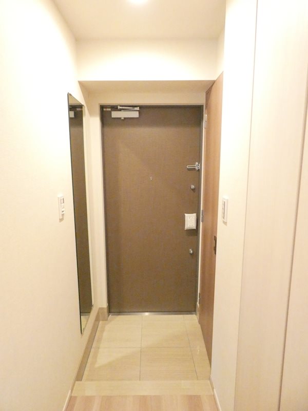 フレンシア蒲田 玄関