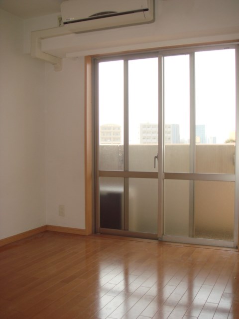 スカイコート品川仙台坂  リビング