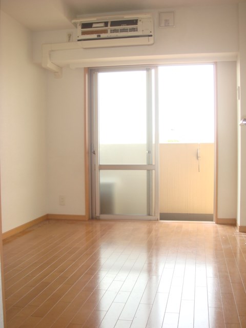 スカイコート品川仙台坂  ベランダ