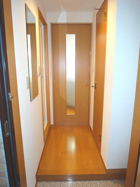 グランヴァン大井町Ⅱ  玄関