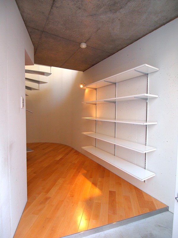 アリウェイ戸越 玄関