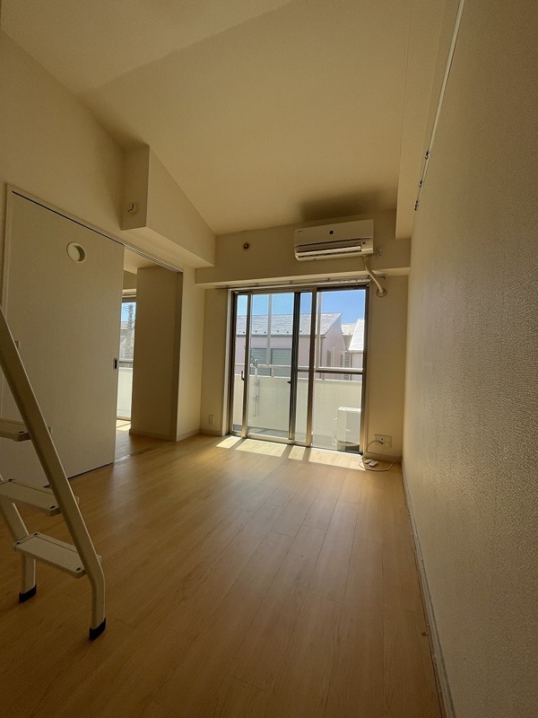 BURG310 ベッドルーム