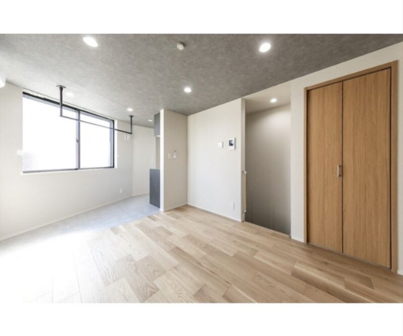 ＷｏｏｄＣｒｅｓｔ大井Ｒｅｓｉｄｅｎｃｅ リビング