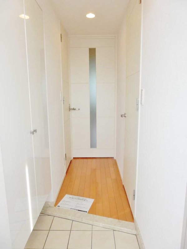 ケンジントンマンション大森WEST 玄関