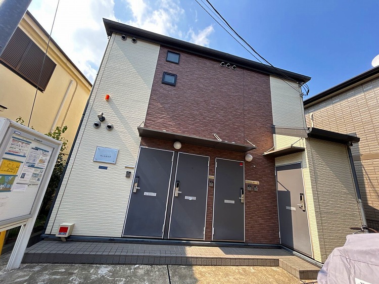 レオネクストウィステリア 202号室 外観