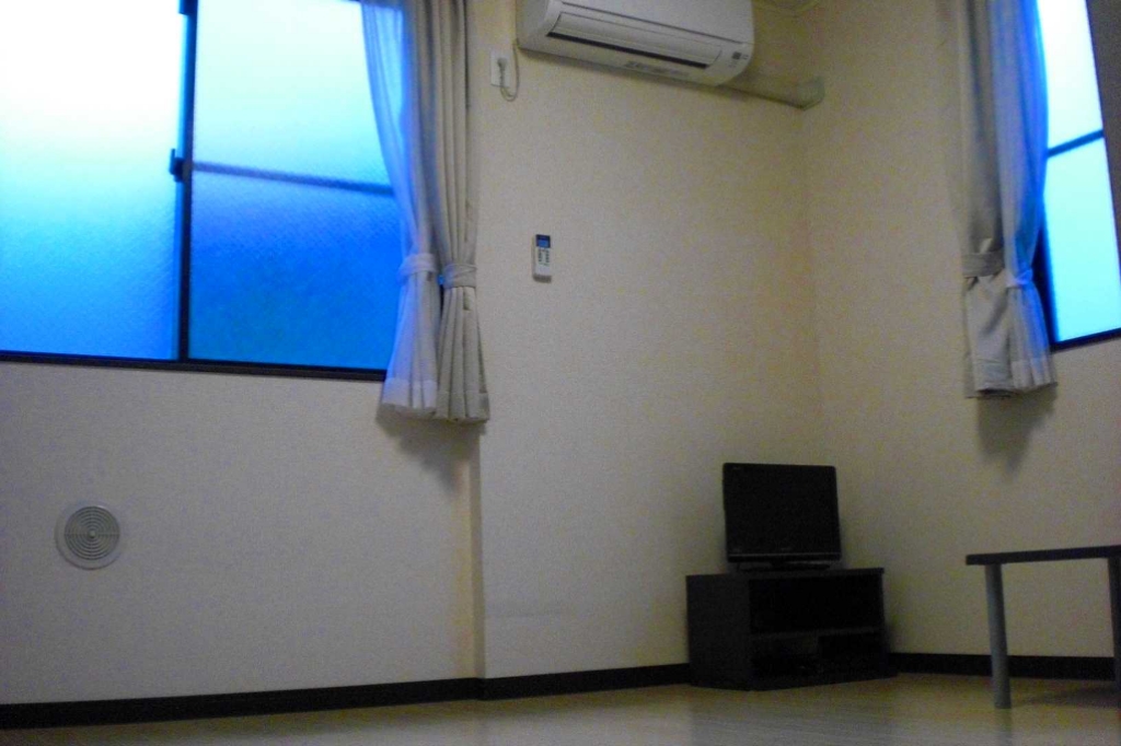 レオネクストウィステリア リビング