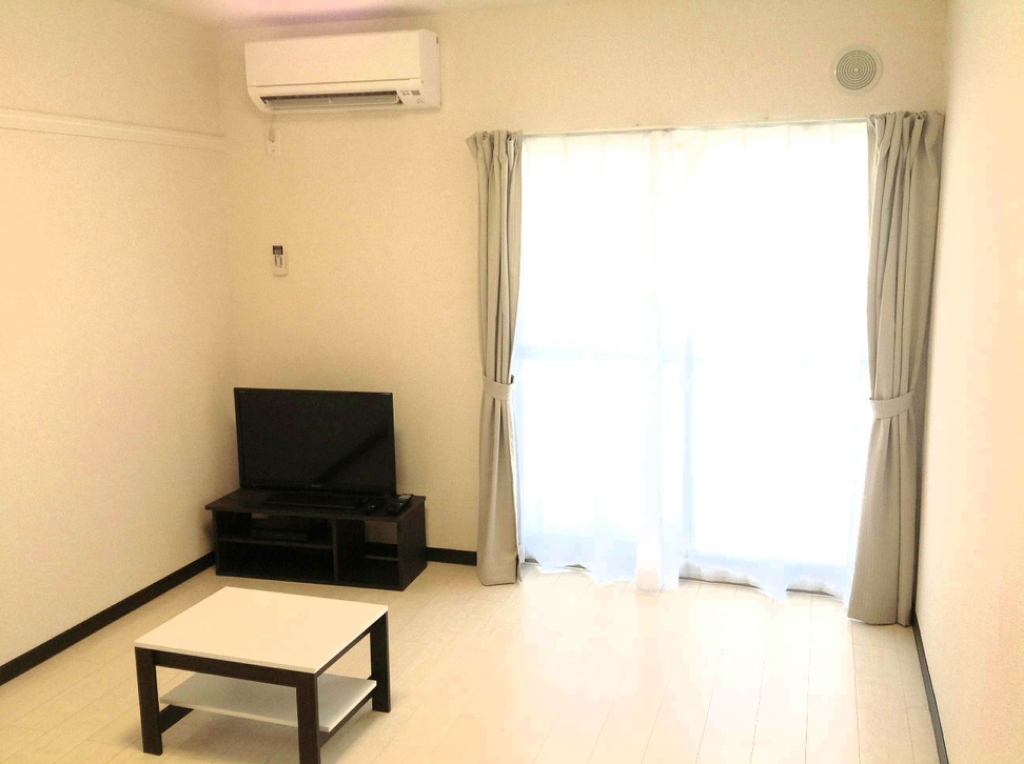 レオネクストグリーンライト リビング