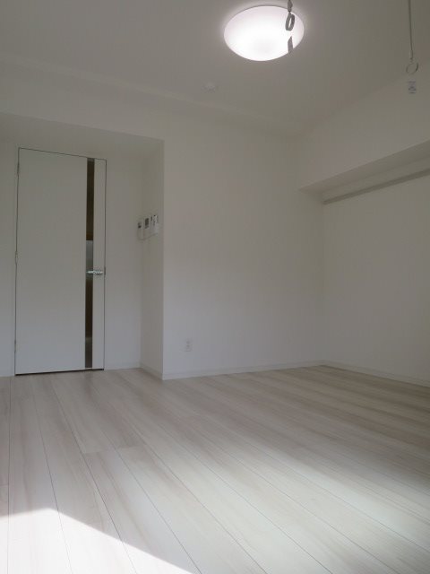 ＲＥＡＬＩＺＥ蒲田Ⅲ 玄関